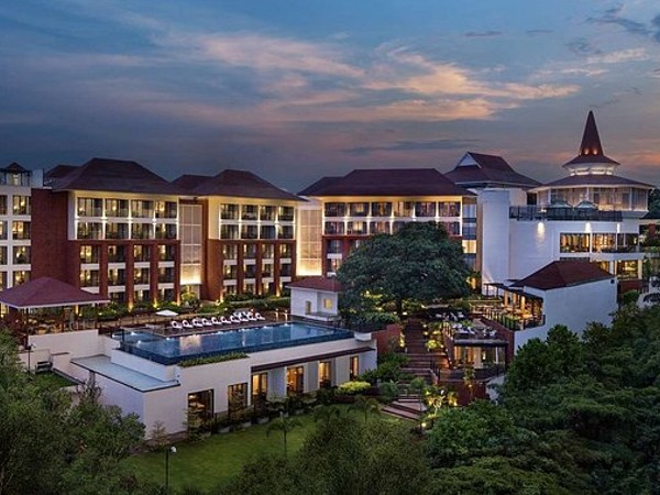 Hotel Doubletree By Hilton Panaji Netorli Escorts Service